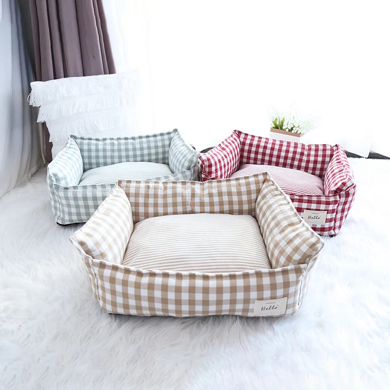 Classic Plaid Rectangular Dog Bed - Comfort with Elevated Spinal Support