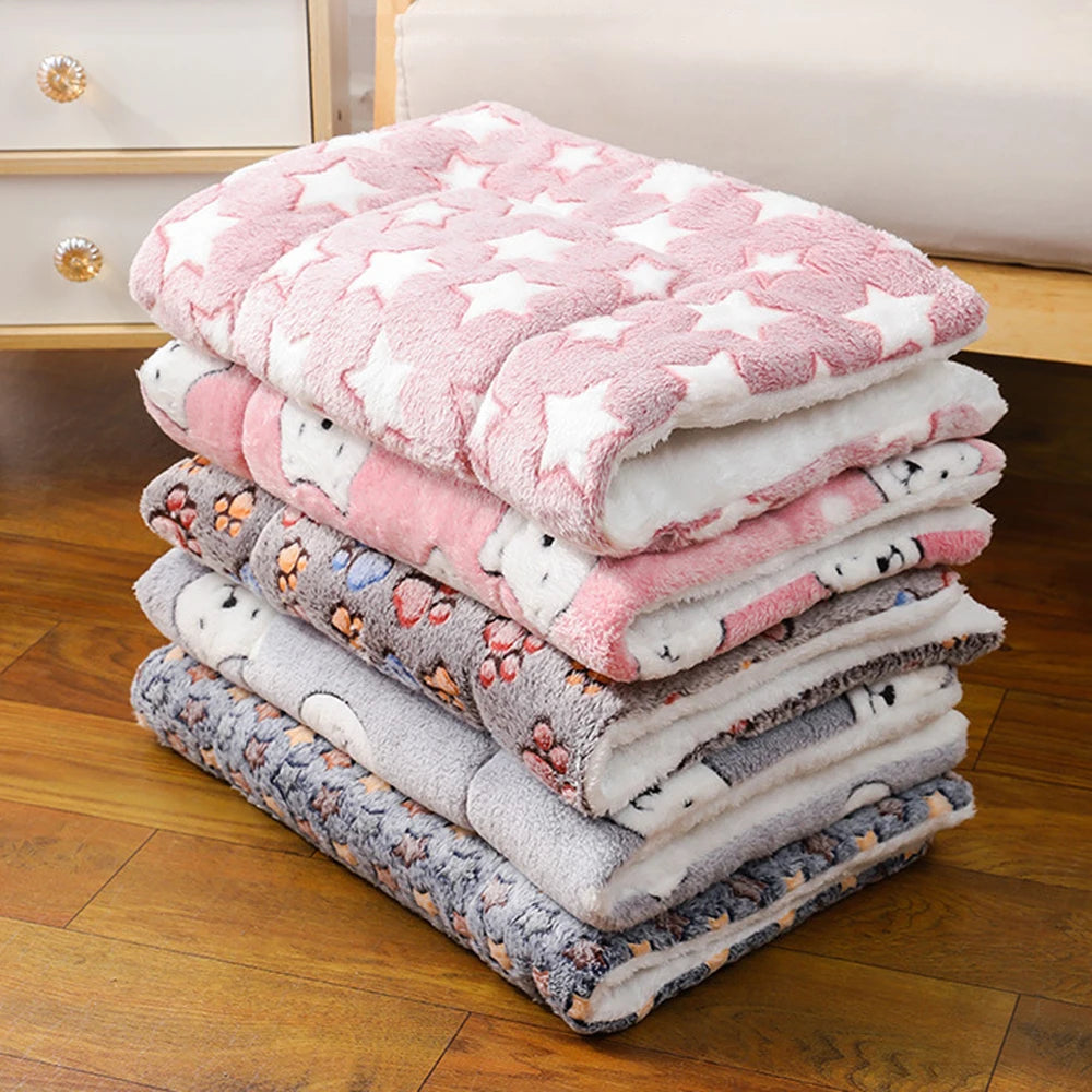 Fluffy Winter Pet Mat/Blanket (Assorted Prints) - Maximum Snuggle