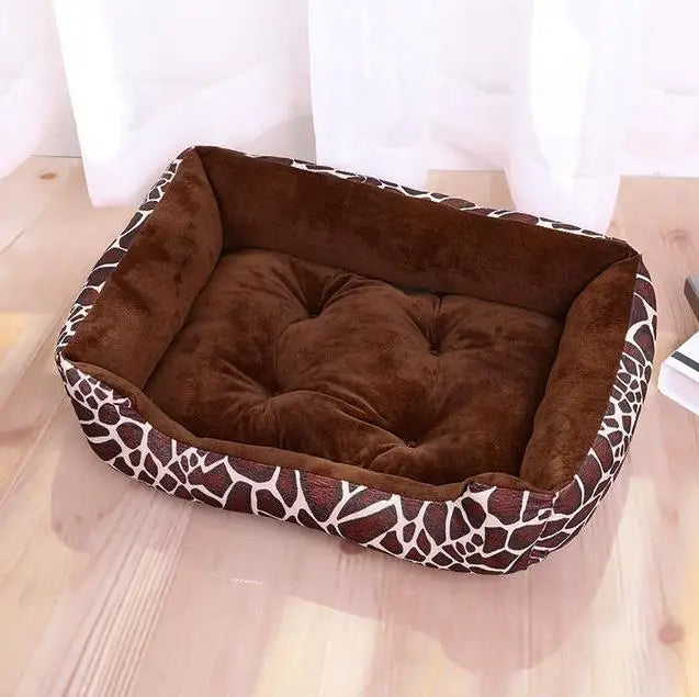 Insulated Thermal Pet Bed - Cozy Warmth and Comfort