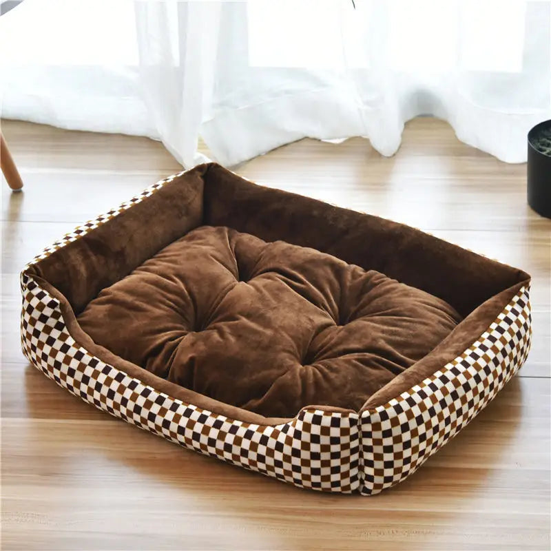 Insulated Thermal Pet Bed - Cozy Warmth and Comfort